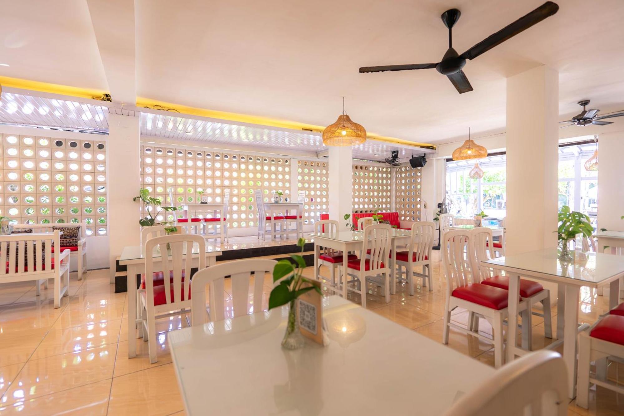 Bali Summer Hotel By Amerta Kuta  Exterior photo